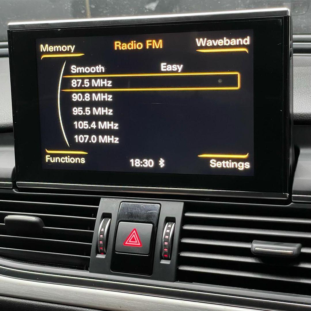 Audi A7 (2011-2018) 9" Flip-Out Android Screen Upgrade and Wireless Apple CarPlay - AUTOSTYLE UK